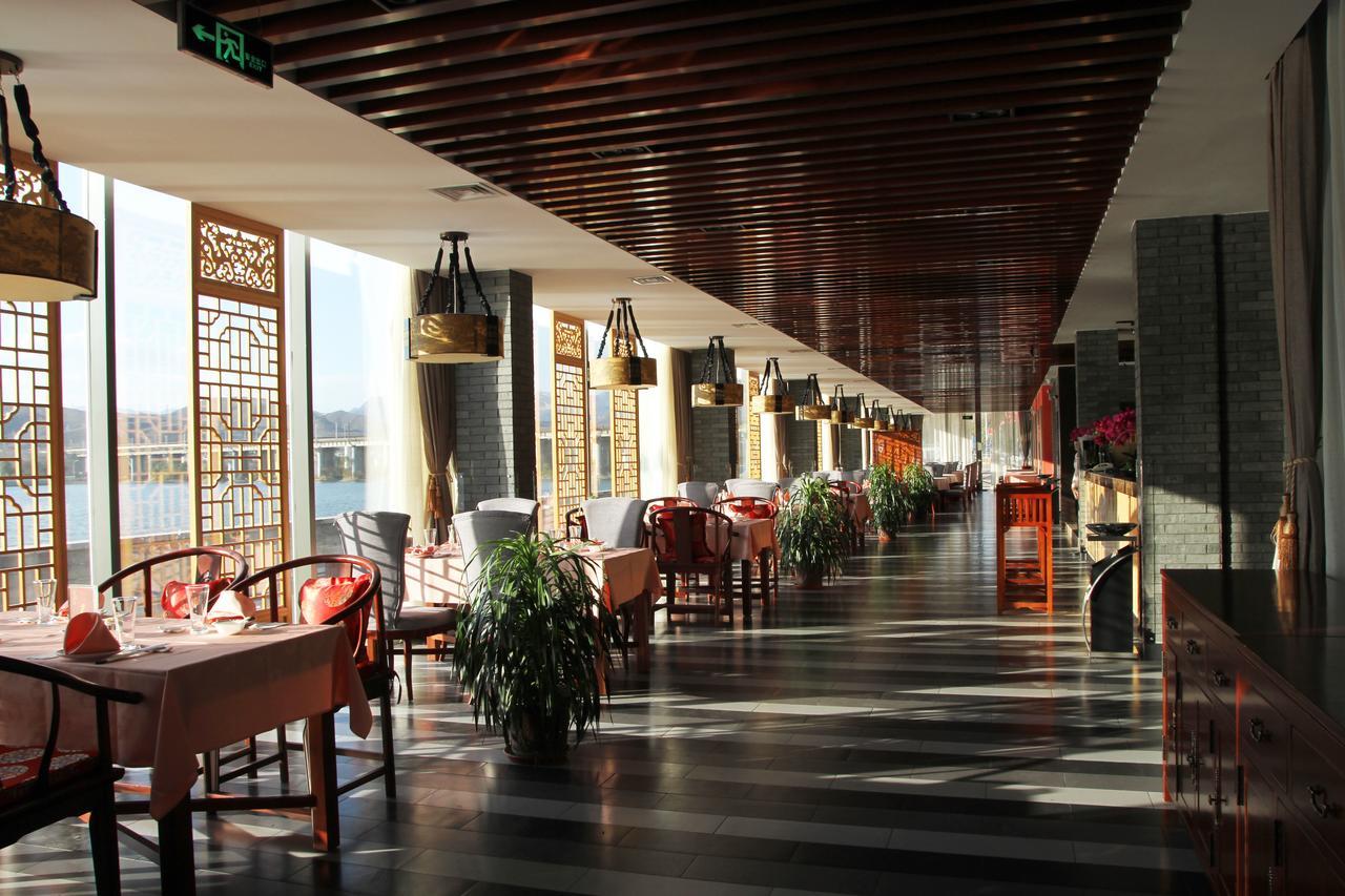 Beijing Dragon Spring Hotel Eksteriør billede